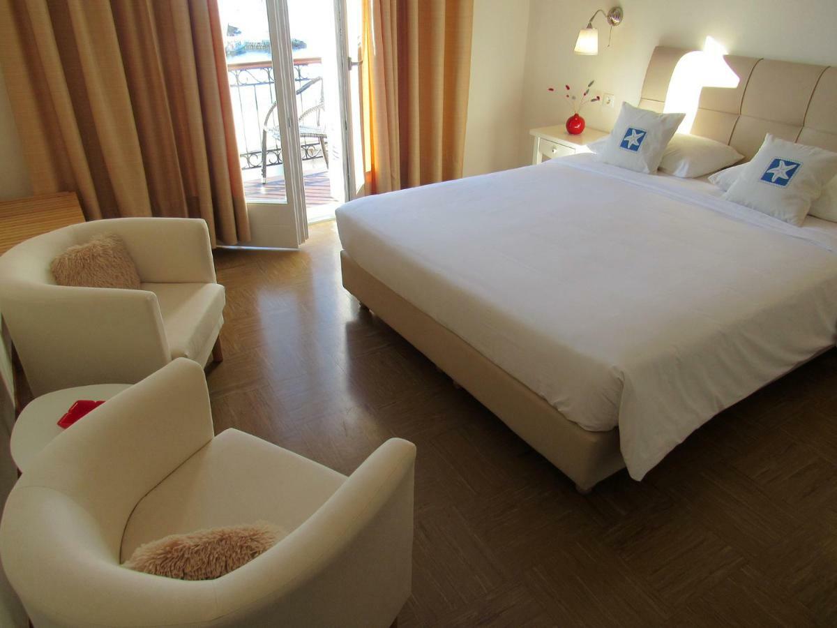 Alexandris Hotel Spetses Town Ngoại thất bức ảnh